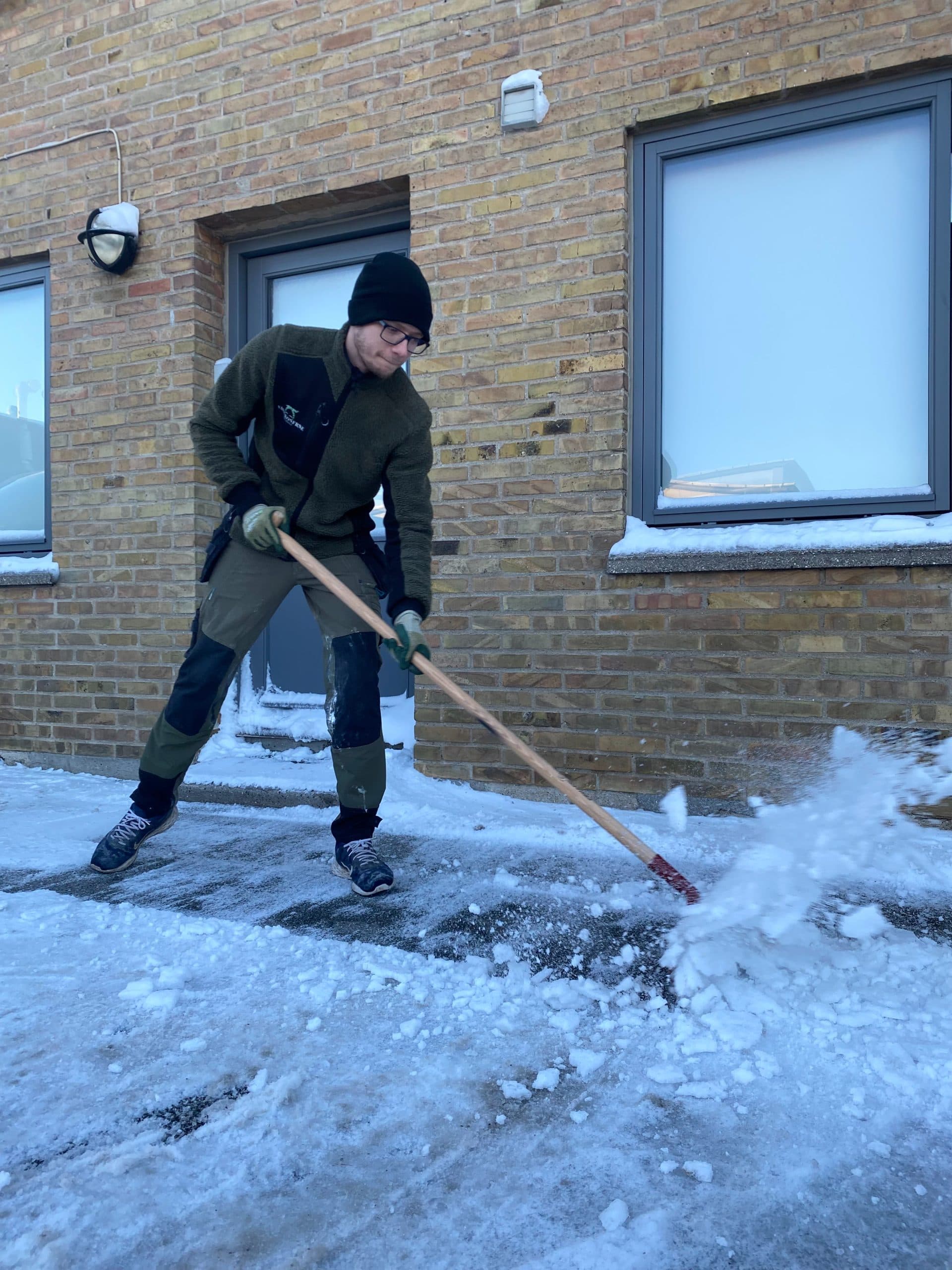 Udførlig og stabil glatførebekæmpelse